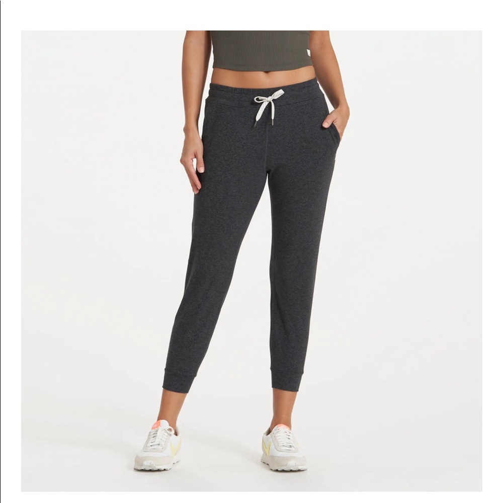 Vuori Performance jogger size extra small dark charcoal